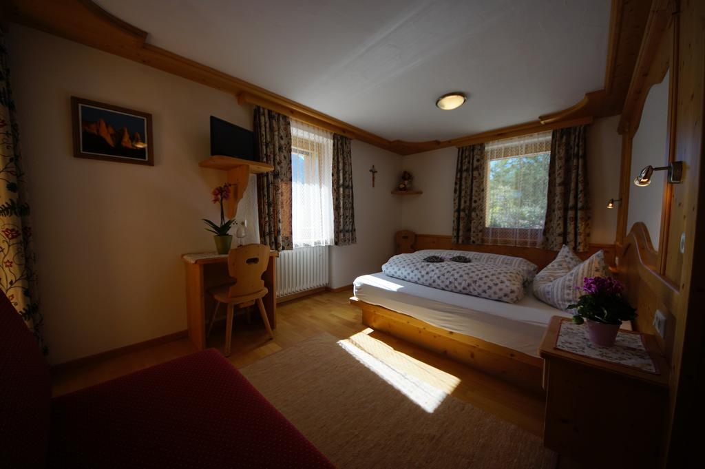 Chalet Frapes Сан-Мартино-ин-Бадия Номер фото